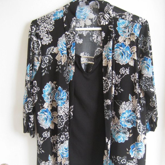 Classic Editions, ladies blouse, L, Blue/Black with white flowers - Picture 1 of 7